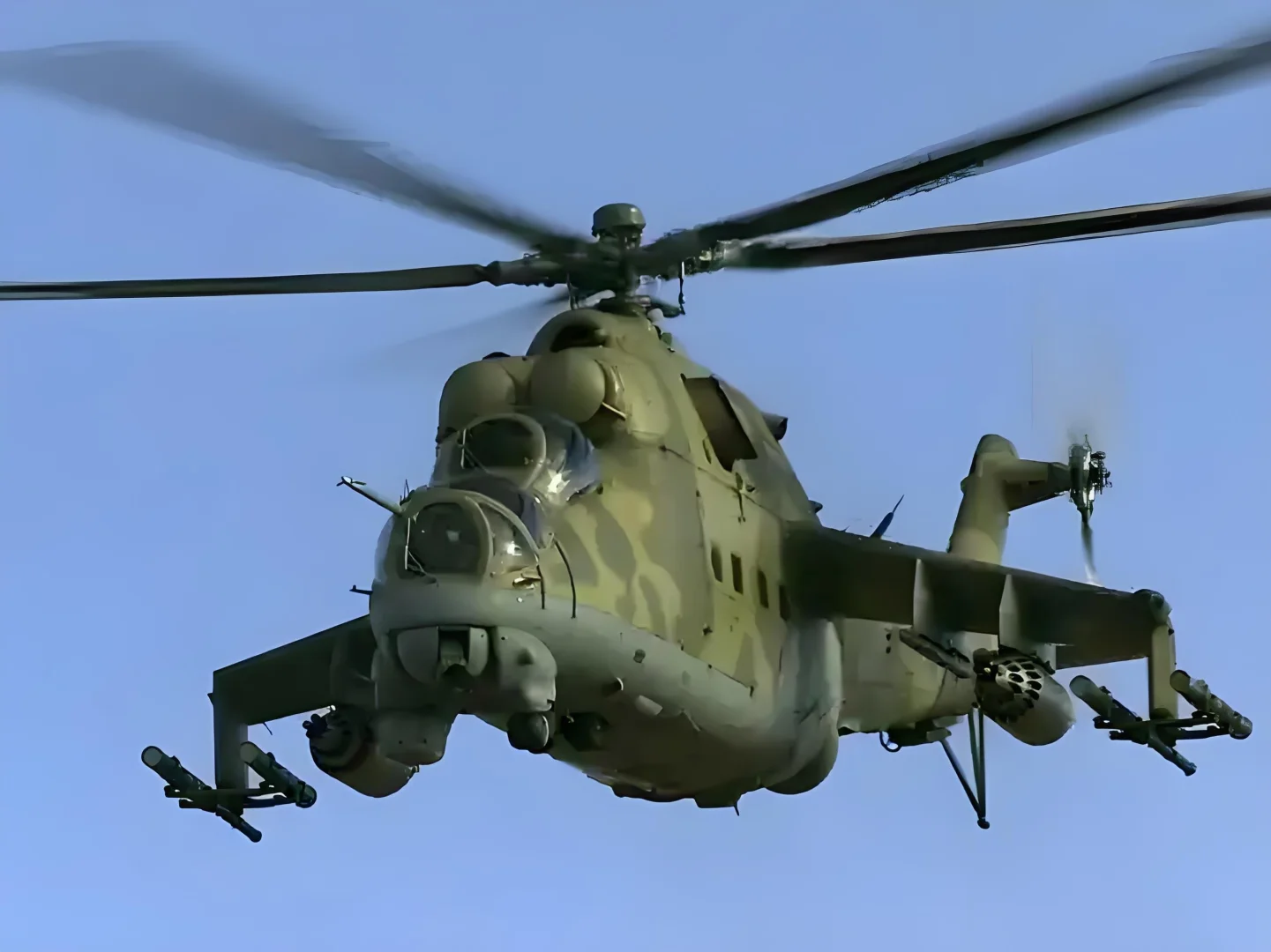 米‑24“雌鹿”武装直升机北约代号：Hind（雌鹿），苏联米里设计局研制，1969首飞，1973正式