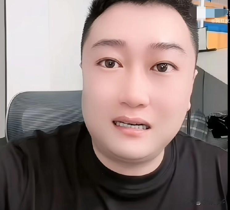 骡子感恩师父二驴性情落泪，我师父抛开那么大节奏，直播间好几百万人挺我一下子，我心