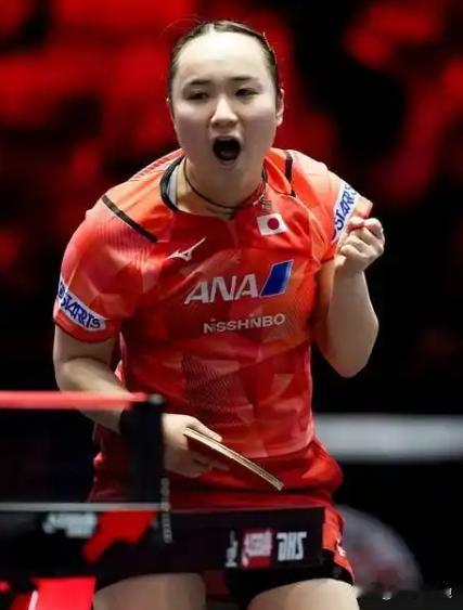 我感觉日本女乒，大多都是昙花一现，好景不长。一，伊腾美诚，18岁成名，22岁