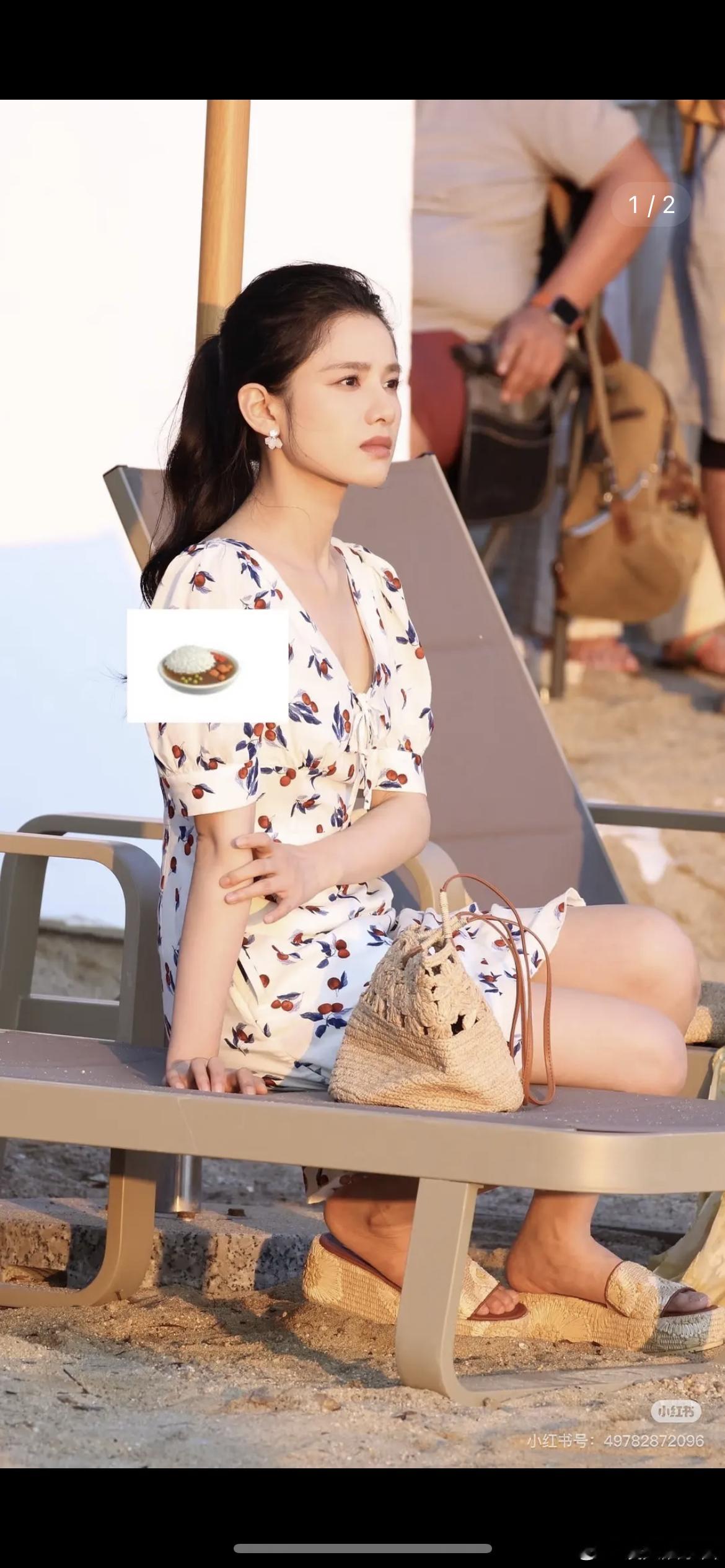张婧仪今日海边生图，状态如何