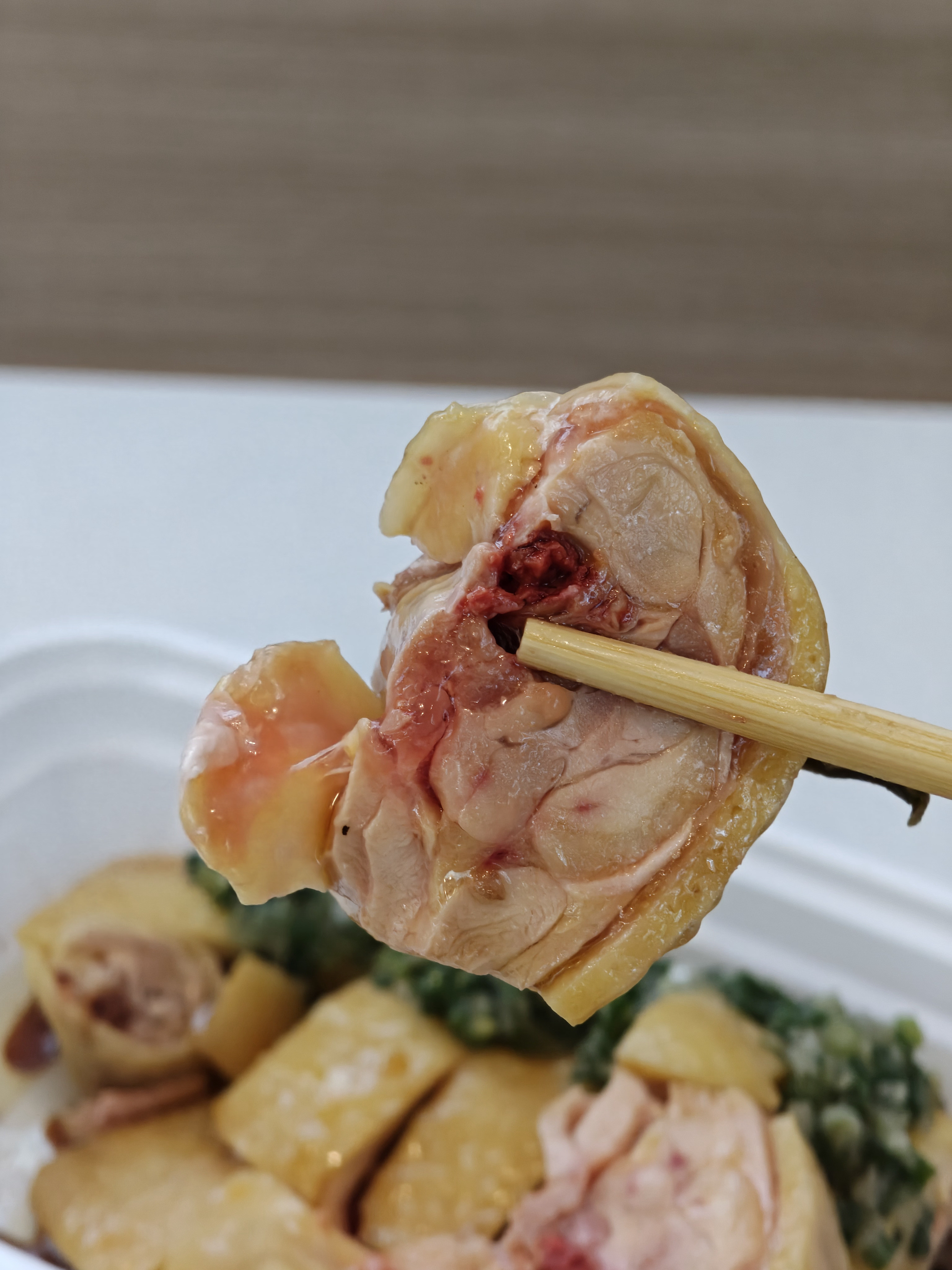 慕名打卡一下武汉最强烧腊，确实叼（这个白切鸡的状态居然是一家小店能做出来的武汉