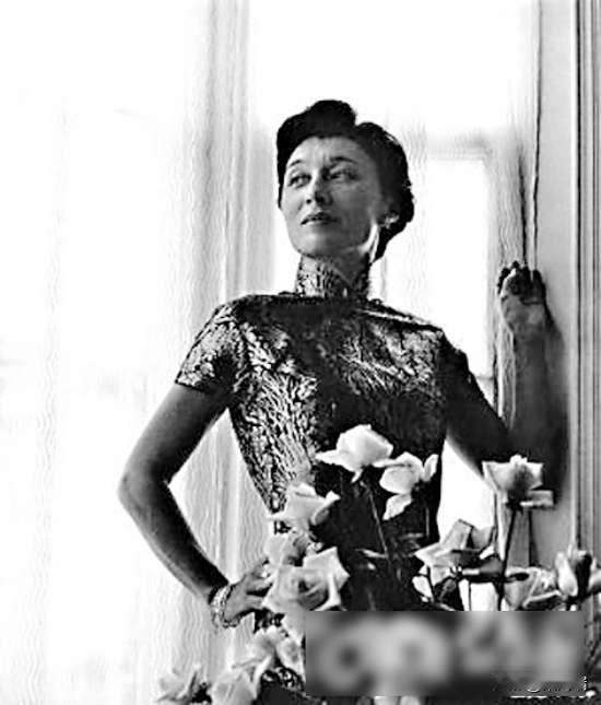 她叫韩素音，一生流浪，却比谁都更懂“家”。1917年，河南一个混血女婴的啼