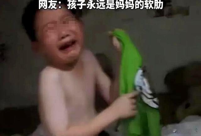 广东，一女子给丈夫生下两个儿子，小儿子才1岁多。丈夫到广东打工，女子准备带着两个