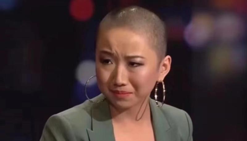 真是活该！那个专门抹黑中国的“反华妖女”许秀中，为了黑中国连自己爹妈都坑，结