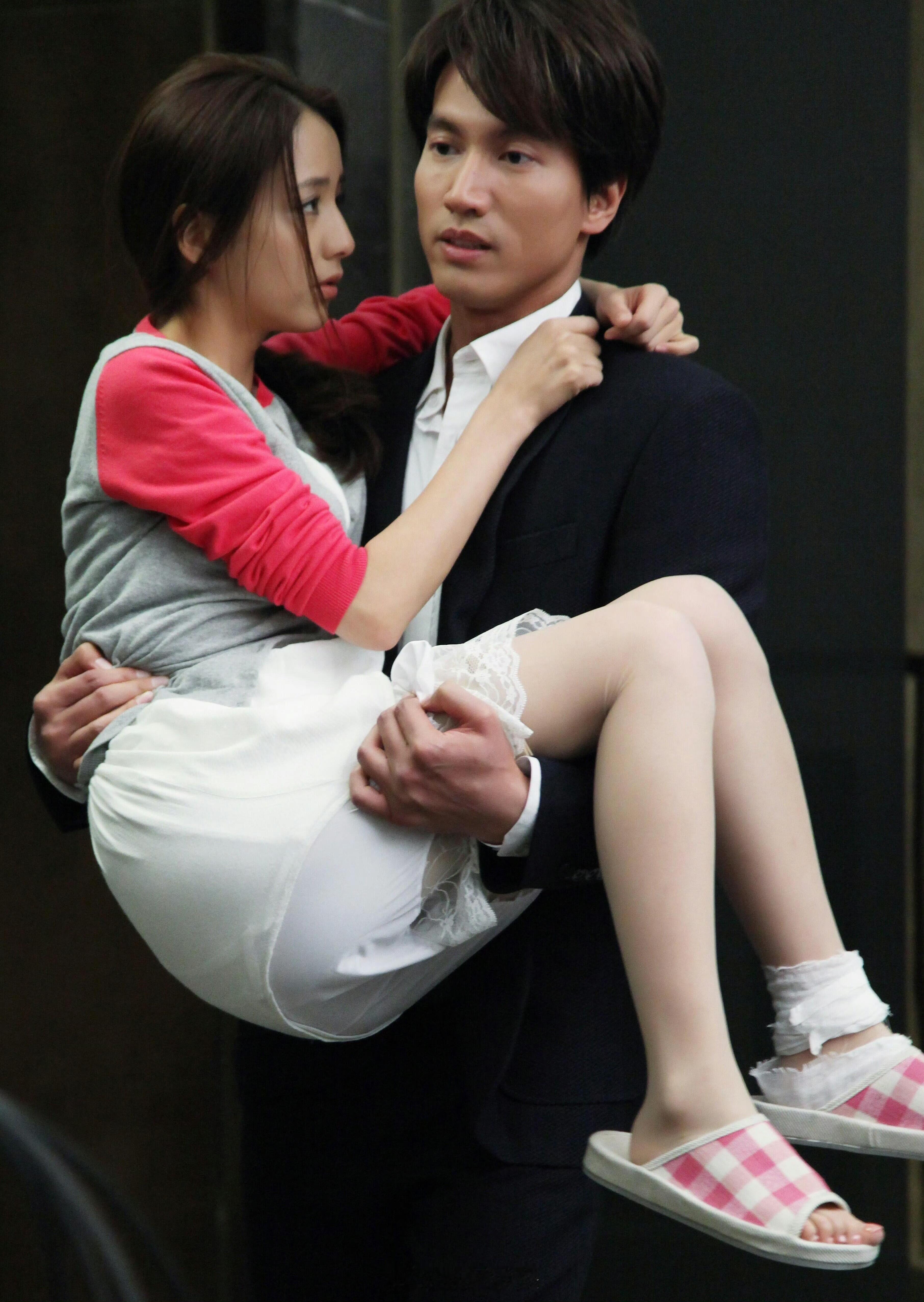 佟丽娅的这个影视剧剧照真美，真般配……