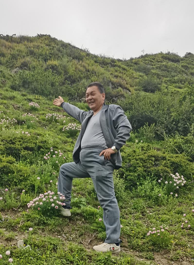 练了20年健身，我告诉你老了别瞎躺别信“年纪大就得少动”的鬼话，我身边72岁还