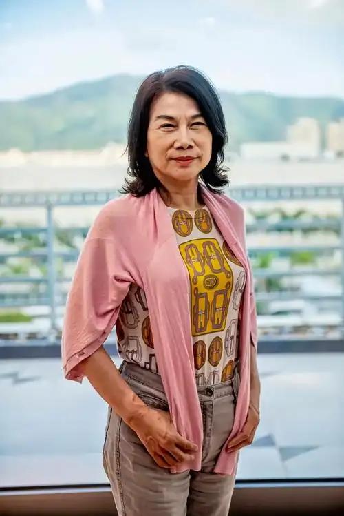 荷兰刚把碳化硅外延炉和DUV光刻机加进对华禁单，格力就转身把30台进口设备订单，