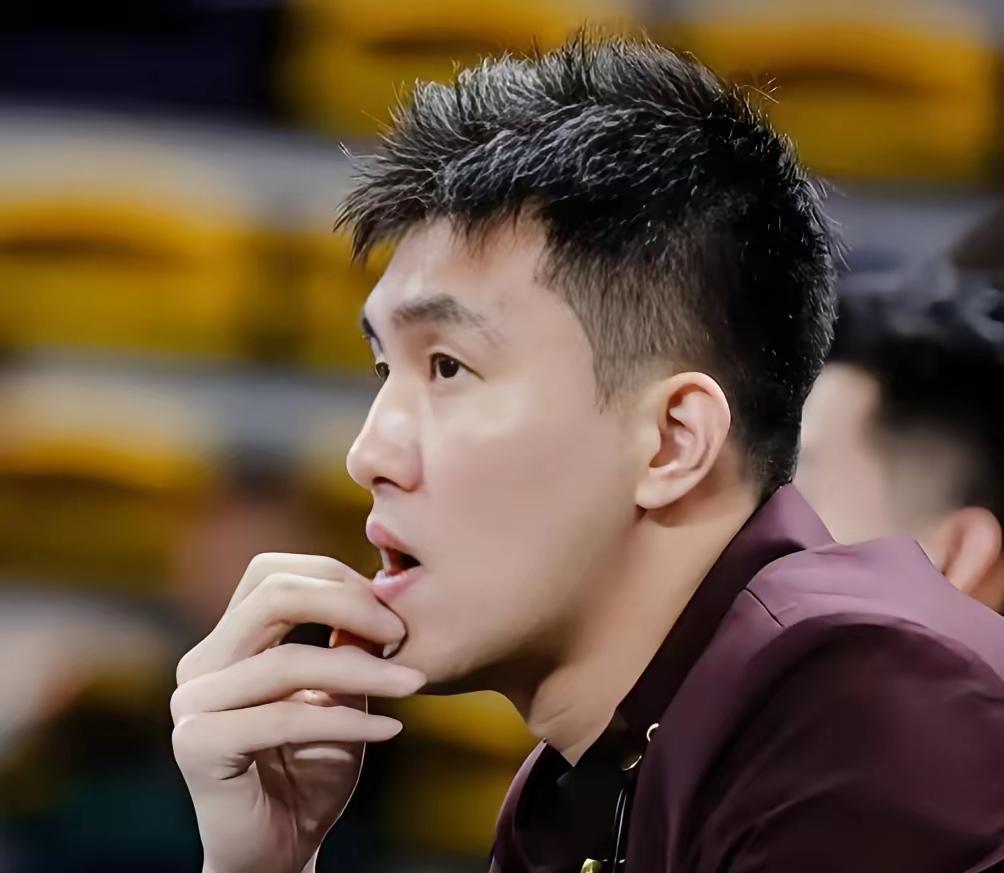 实话实说，郭艾伦正在消耗他最后的“名气”！是辽宁男篮消耗了最后的“名气”，灯塔已