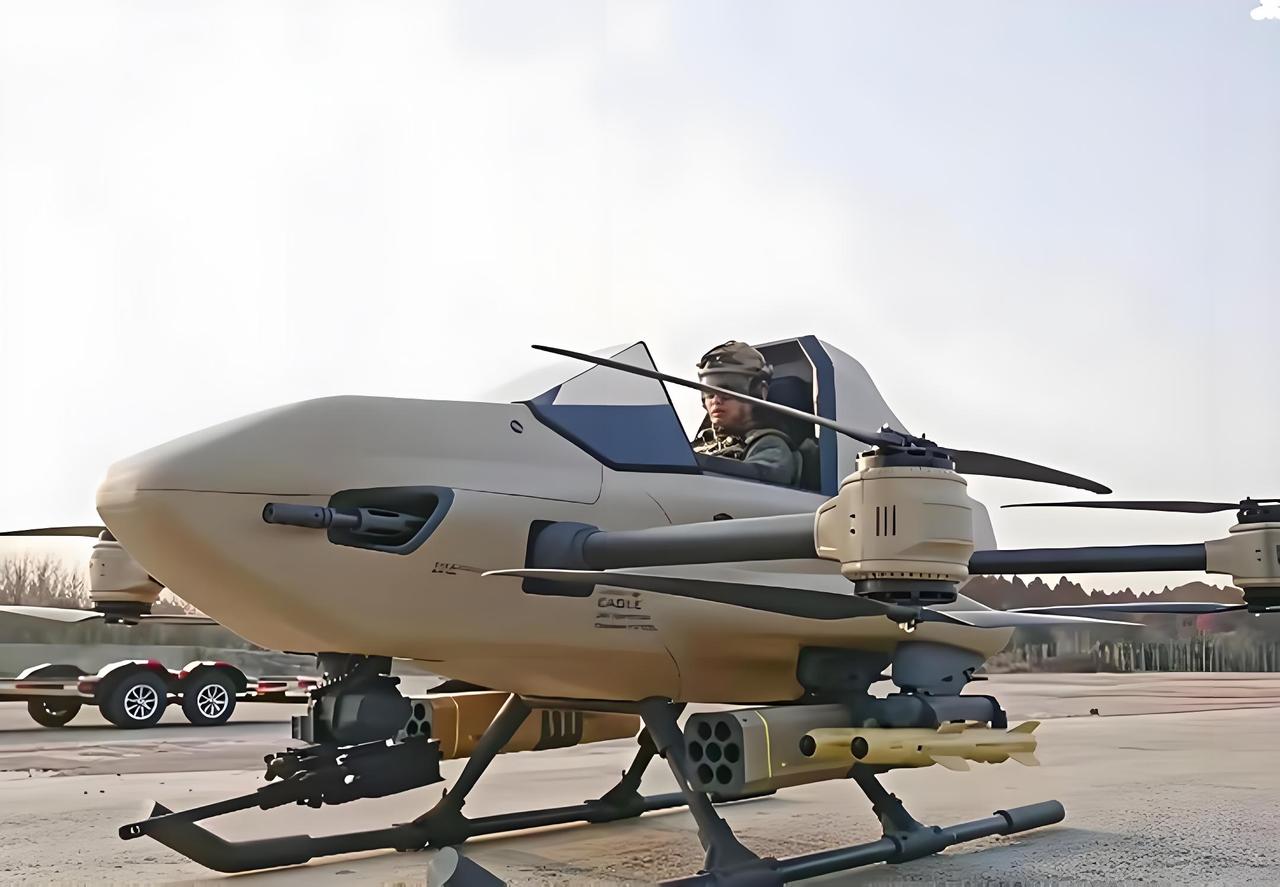 你能想象吗？一架长得像无人机的玩意儿，居然能载着一个兵，贴着树梢飞进敌后。更离谱