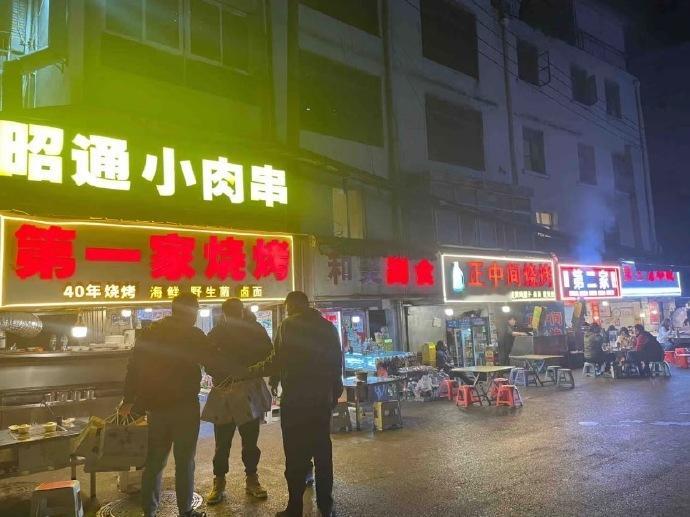 一条街的老板都是取名天才