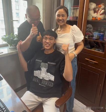 做梦考了680，醒来真考了680。我老公他们单位有个同事，他家孩子今年高考。