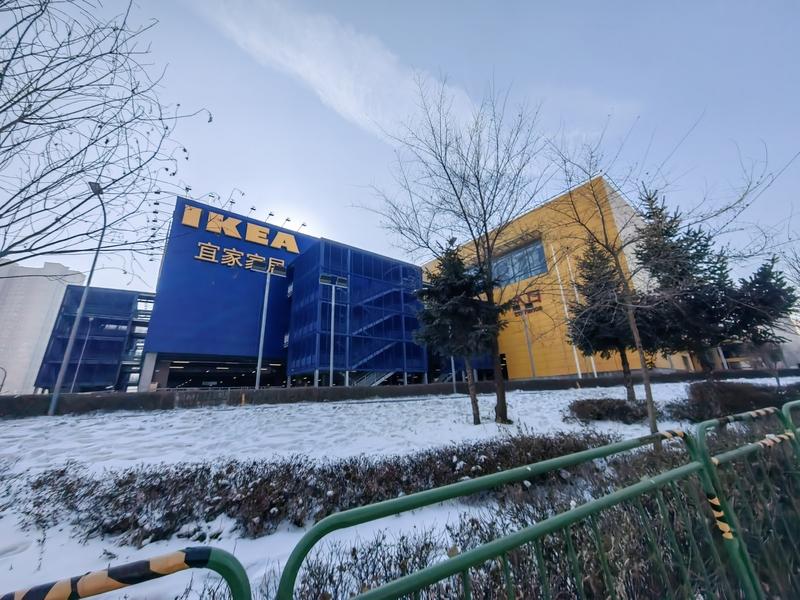 哈尔滨宜家闭店广播真的太有杀伤力了。那广播响起，仿佛是在和每一位顾客告别。很多人