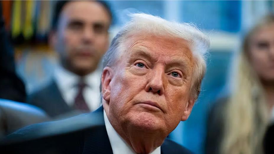 台湾的天终于塌了当地时间11月13日，根据美媒透露，美国要求台湾投资3500亿