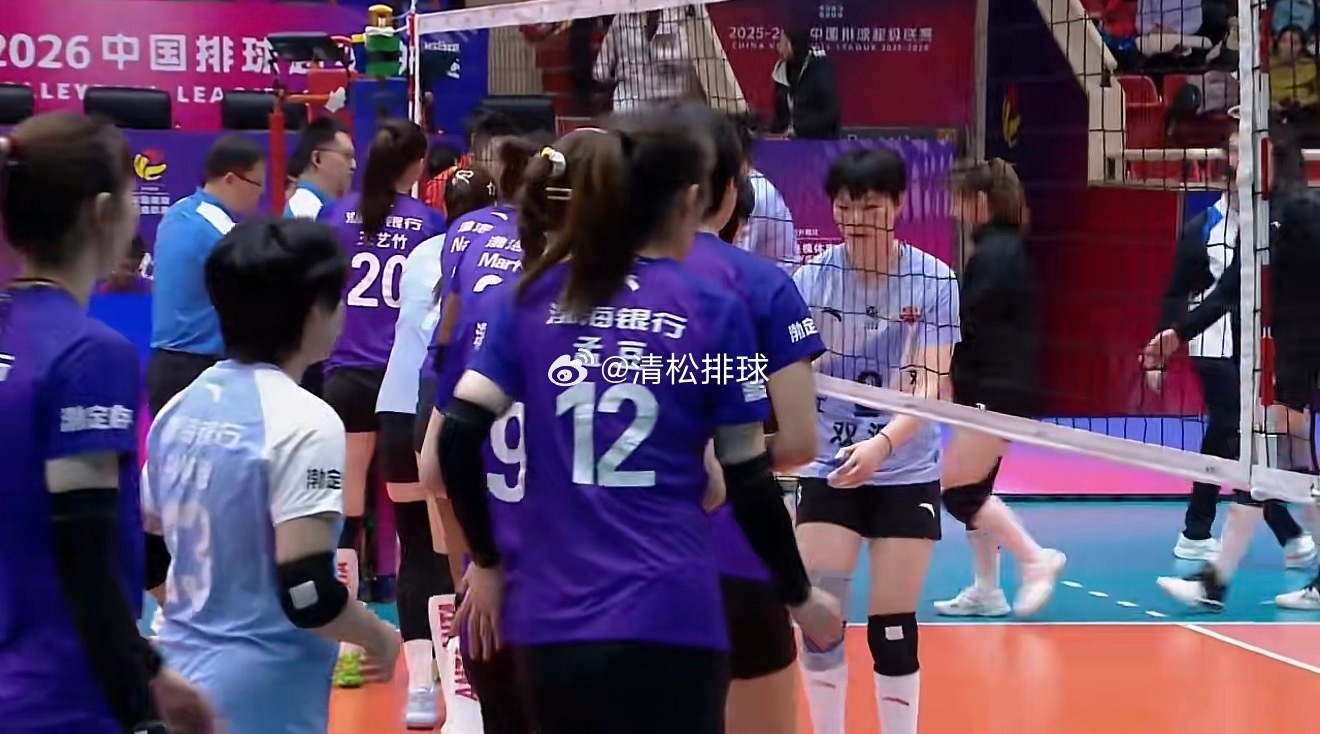 【天津女排逆转河南夺季后赛首胜】2025-2026中国女排超级联赛季后赛C组第1