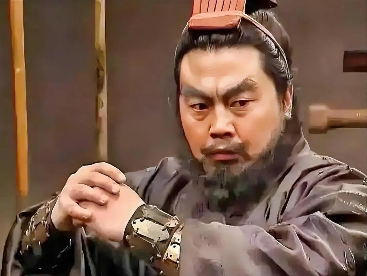 张飞之死是因为他的脾气差导致的吗？当然不是。曹操常常加杖椽吏，这些士大夫们觉得