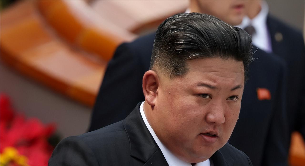 金正恩算是玩明白了，挨着中国建核弹基地，20年了，美国仍装作没看到，美国战略与国