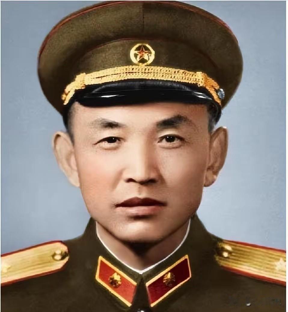 华国锋主席是毛主席亲自培养接班人，是第二代领导人，黎原将军为人正直，华国锋是他部