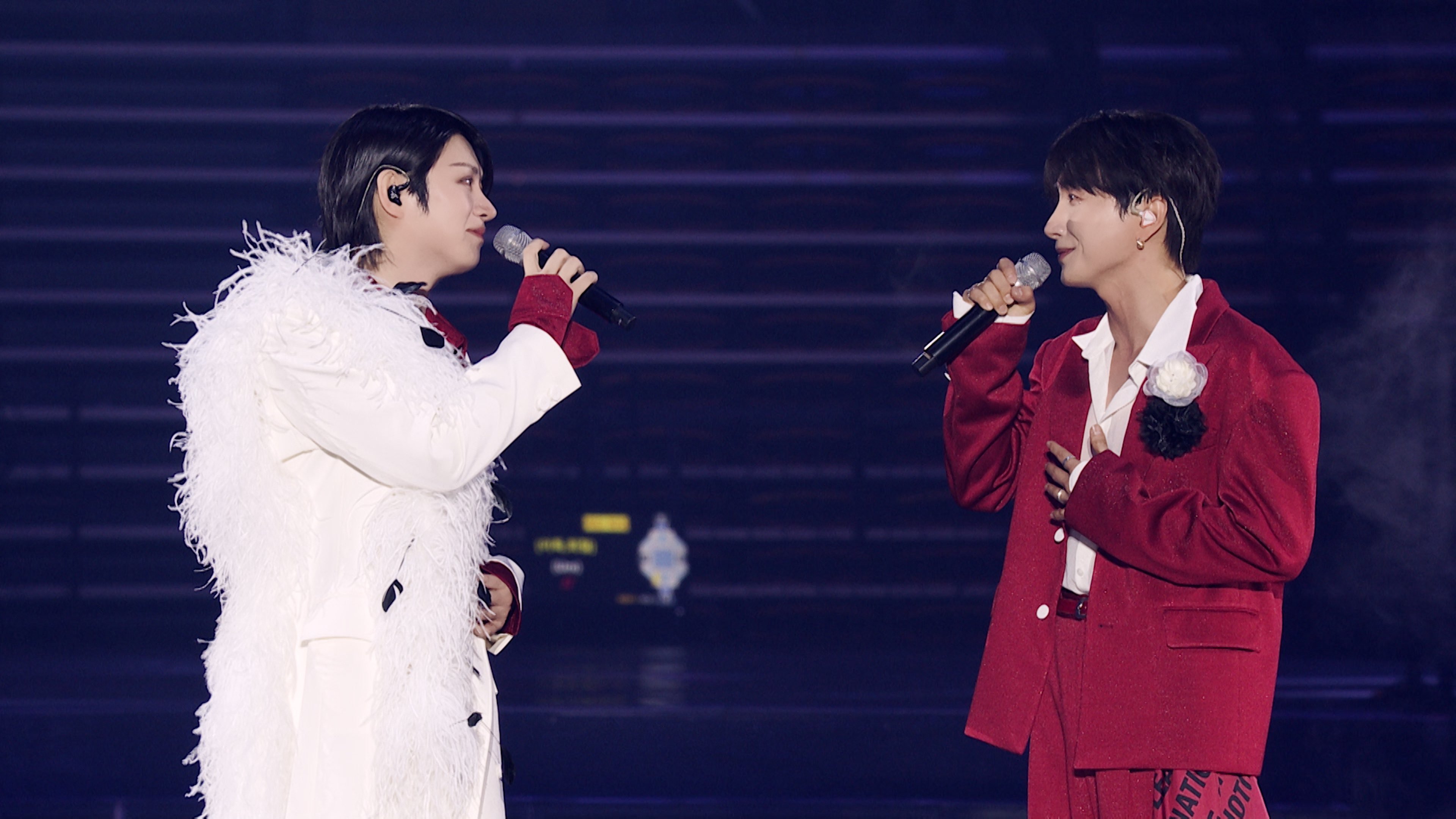 “CB百蓝_。260701官号更新利特金希澈相关：SUPERJUNIOR-