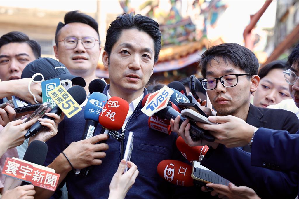 沈阵营喊24日就能辩！蒋办批：说一套做一套让主办单位难堪台北市长蒋万安、民