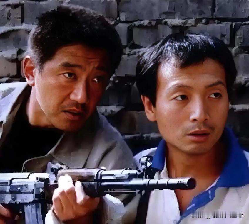 这17位演员都是因为演的太好，被“骂红”，不敢回老家，被警察抓、找不到媳妇，各有