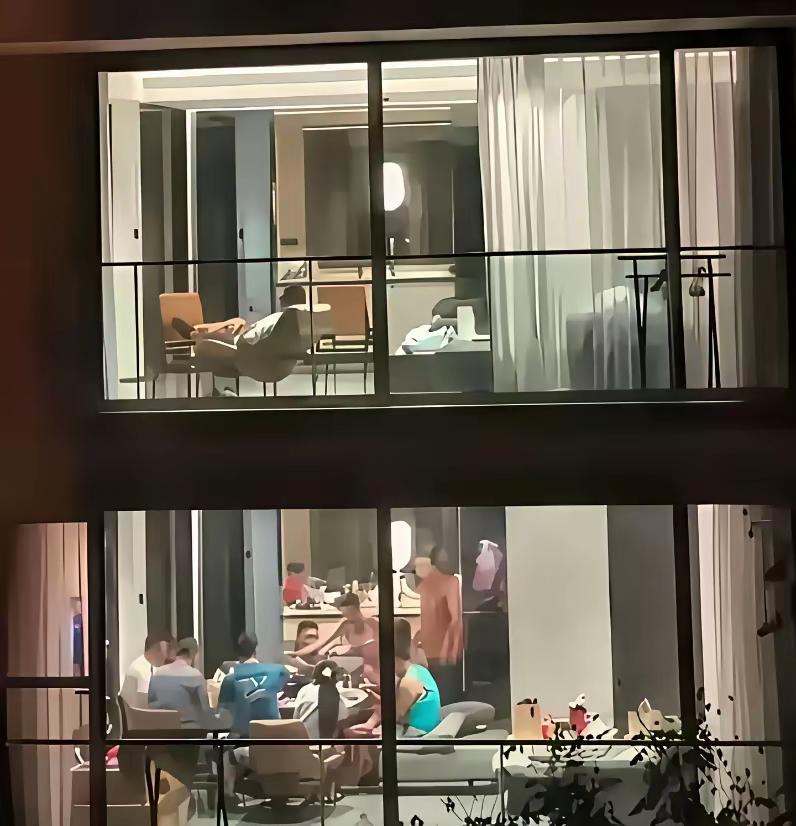 你更倾向于哪种生活？有个网友说的，他已习惯了一个人，安安静静的，享受着孤独和自