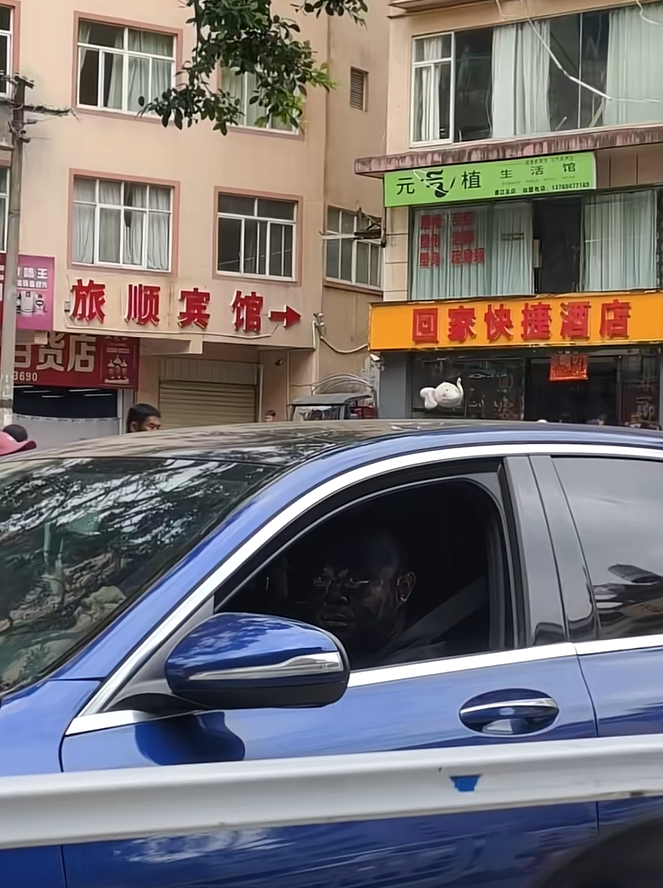 当你凝视深渊时深渊也在凝视你[哭笑不得]