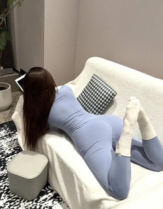 穿居家服的老婆！穿居家服的老婆