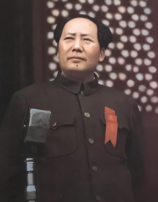 1951年，10万志愿军被围，彭德怀不知所措，毛主席8个字扭转战局 1950