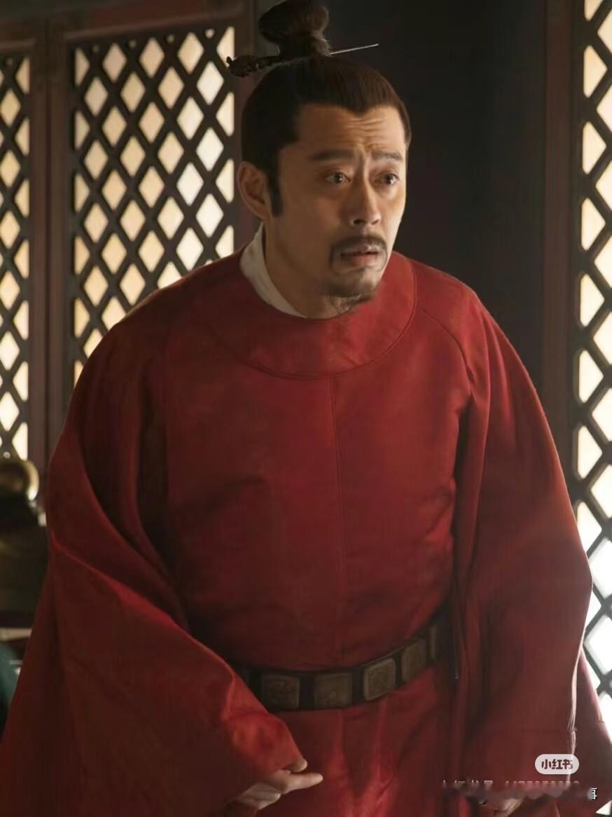 里盛紘明明只是个五品官，女儿们却能扎堆嫁入高门，核心真相就俩字：高嫁低娶！但这背