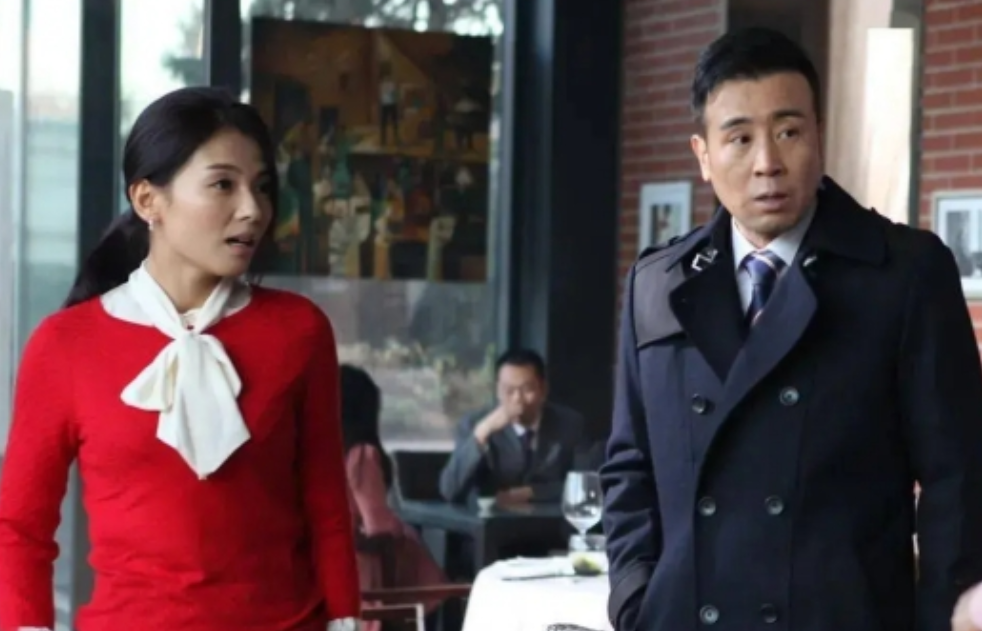 2014年的一天，于和伟刘涛拍吻戏，刘涛说：“你嘴里烟味太重了”，没想到于和伟笑