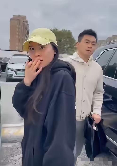 上海许律师这几天估计要失眠，睡不着觉了，和他一起睡不着觉的还有他的三姐王乘务长。