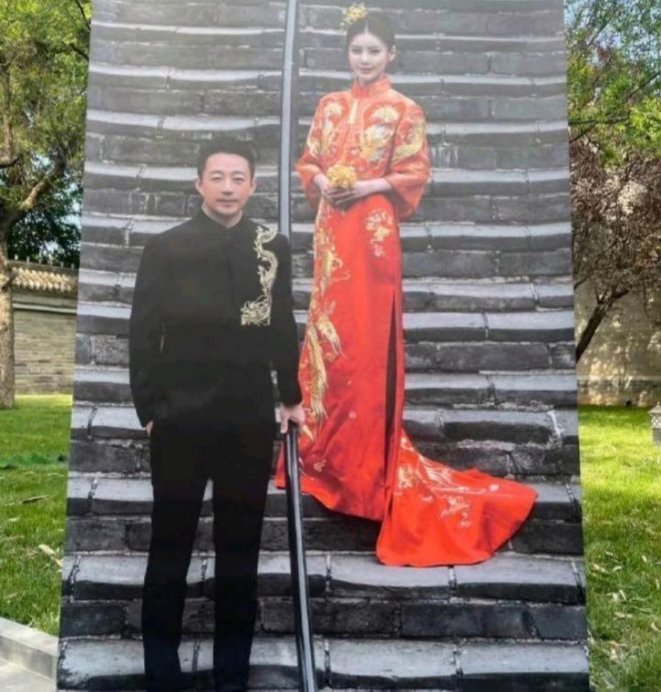 头一次见婚纱照这样拍的