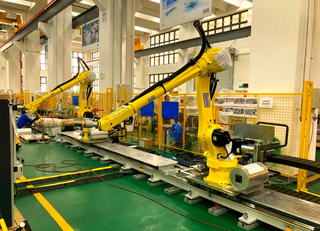 越南制造业崛起，对中国其实利大于弊。3月越南外贸出口341亿美元，一季度出