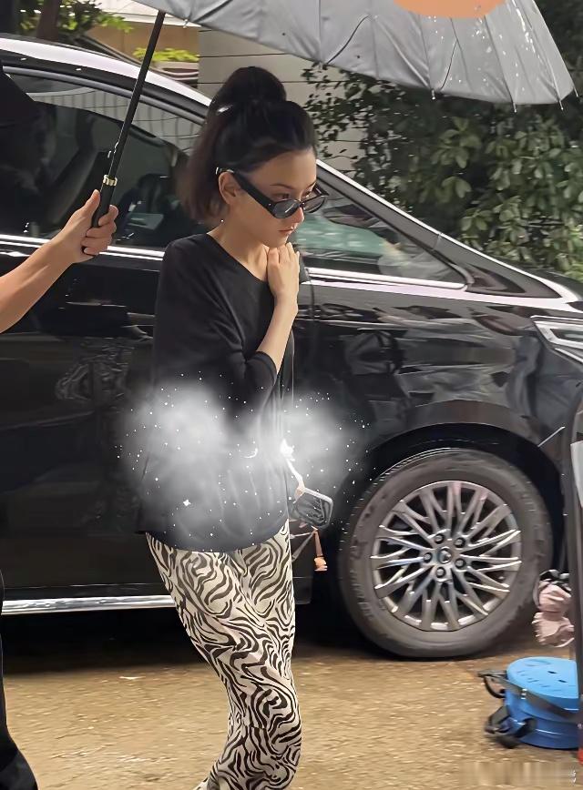 80斤的宋祖儿，被全网夸漂亮，这到底是夸她还是害她？