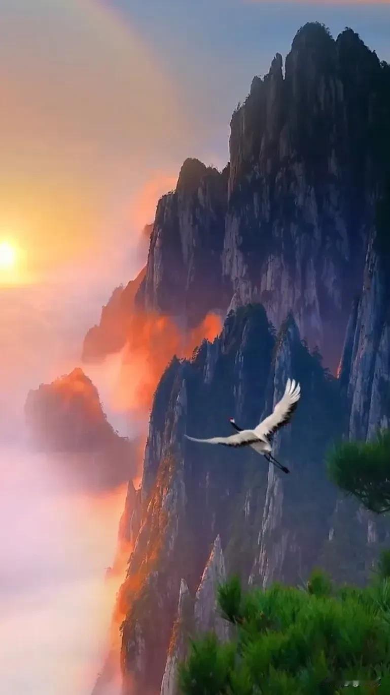 上联:雨润繁花添锦绣下联:云𤉋霞蔚染丹青横批:江山如画