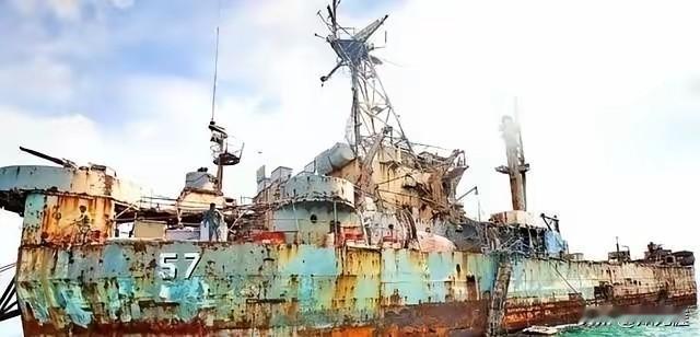 关于如何处置菲律宾非法坐滩军舰，最近高志凯教授再次给我们出谋划策，这个策略简直太