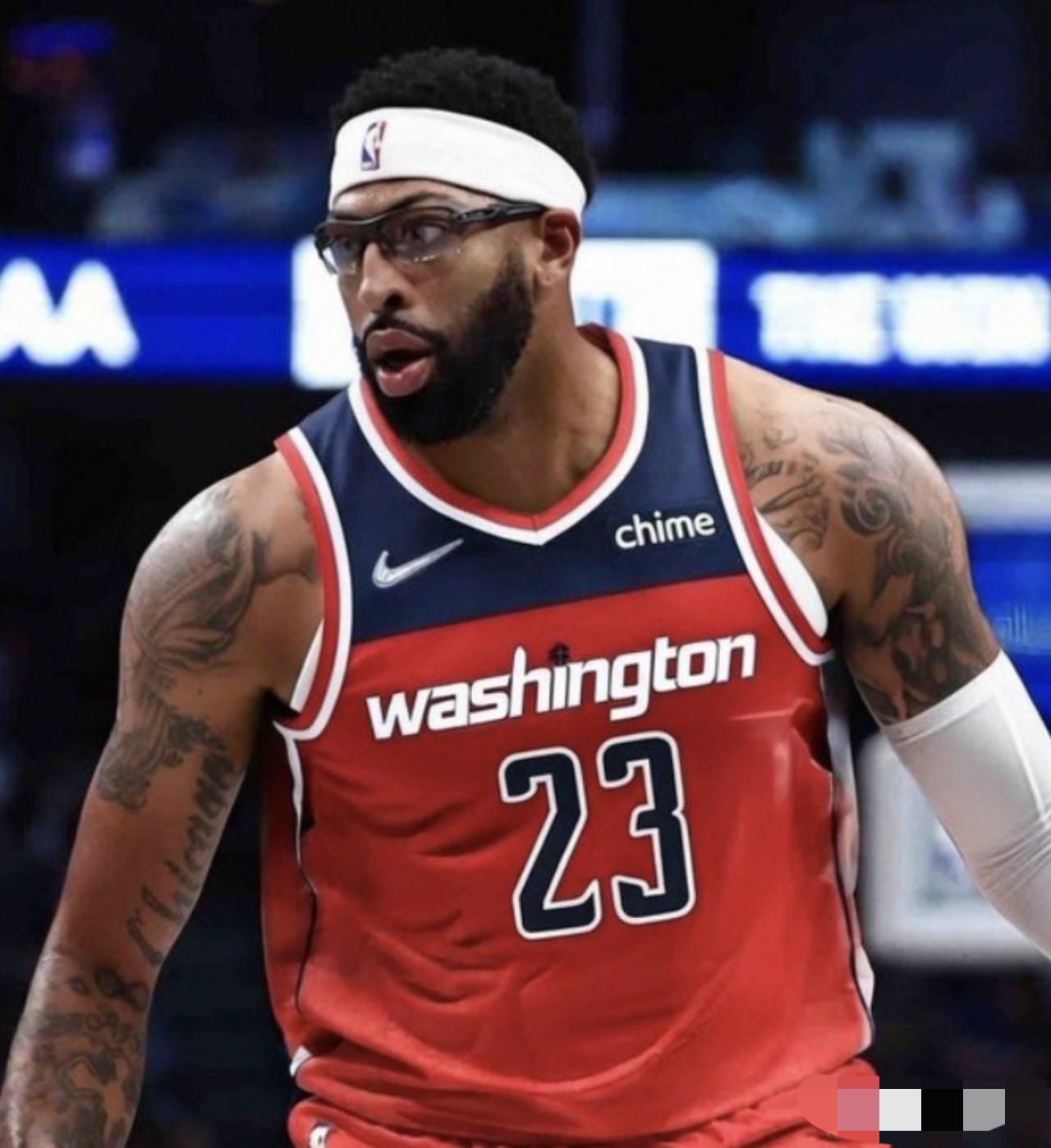 布泽尔的两个儿子卡梅隆布泽尔和凯登布泽尔目前全美热度很高，尤其是卡梅隆布泽尔已经