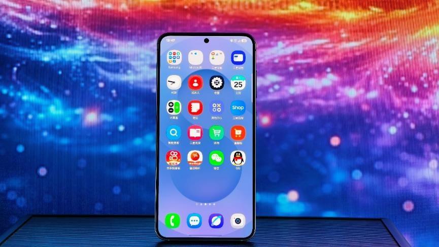 三星Galaxy S25标准版评测: 可能是目前最好的小屏旗舰