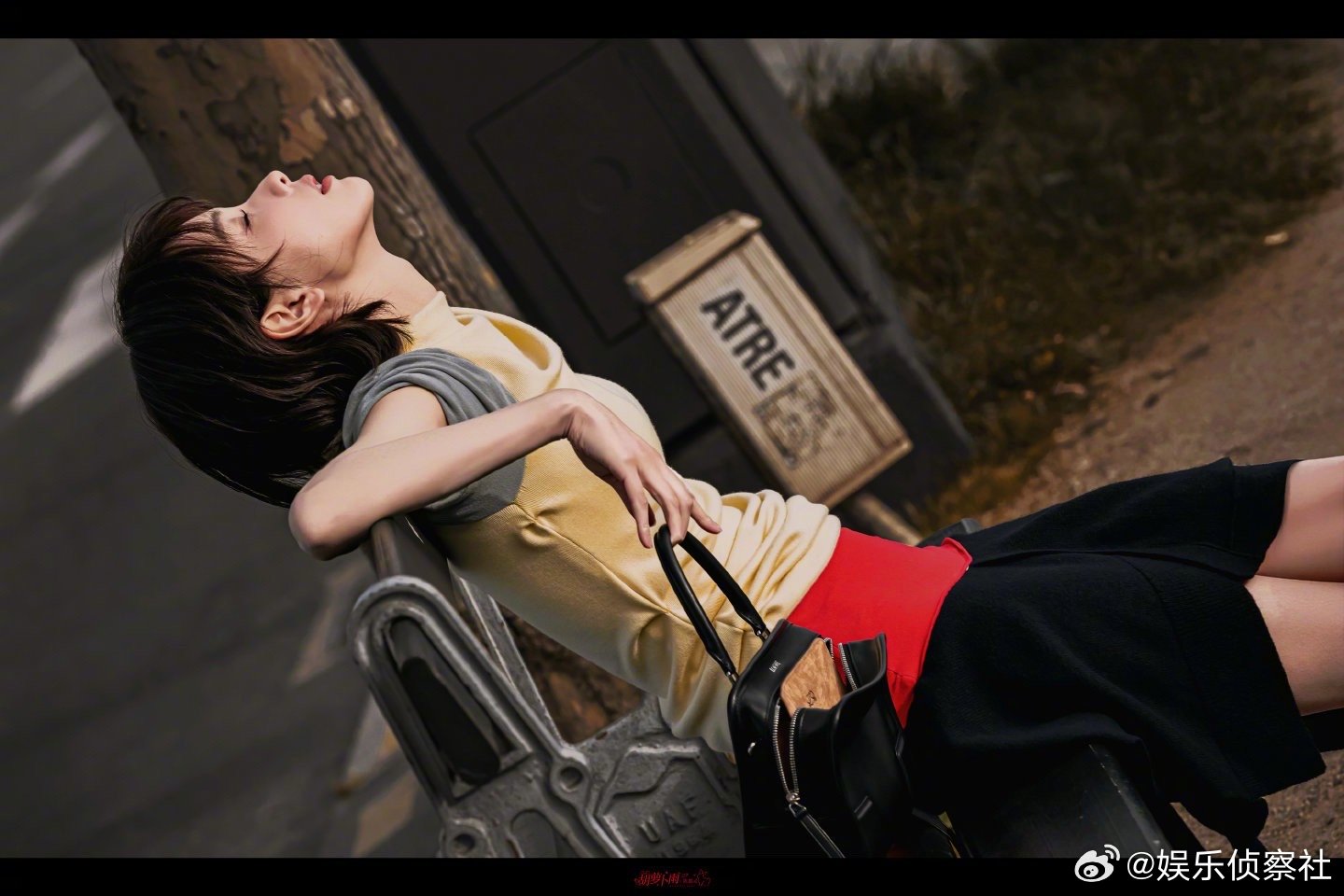 陈都灵这次是短发我天啊‼️啊啊啊啊啊啊，陈都灵这次是短发，给人眼前一亮的感觉，不