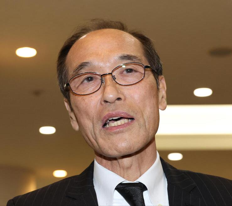 1月25日，日本前议员东国原英夫来了个“实名爆料”，他说：高市早苗本不打算解散众