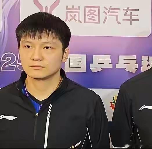 樊振东和上海队都被问住了樊振东乒超联赛9连胜不可怕可怕的是他赛后采访说的这段话