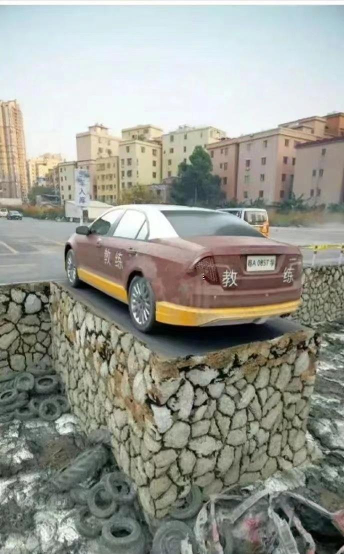 驾校要是这么练车？？？学费得多少钱啊？？？海阔试车超话