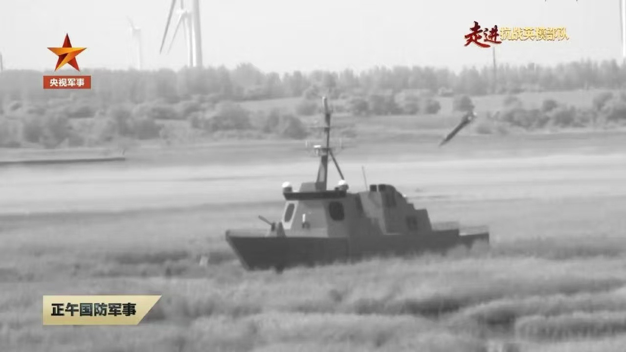 哪儿还有伯克啊，这都大棚（地里）长出来的[大笑]​​​