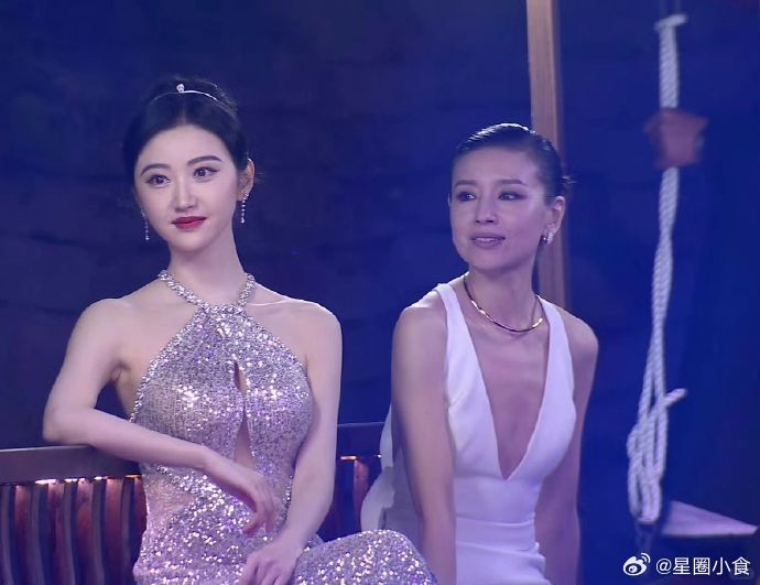 对比下来皮肤白的景甜、朱珠更漂亮董洁吃亏就吃亏在长的黑了点