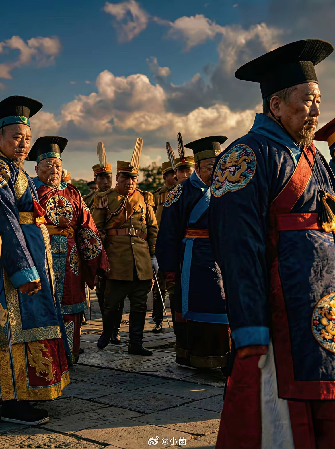 老照片：1915年袁世凯登基称帝时的照片，经过彩色修复以后，看上去更加真实和清晰