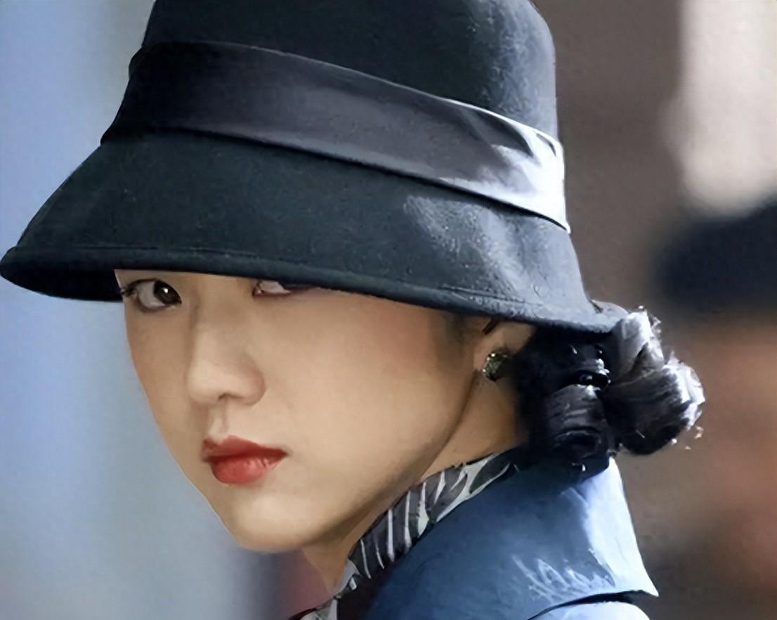 1947年359旅主任刘亚生被俘，胡宗南让女部下出动，一夜之间究竟发生了什么？