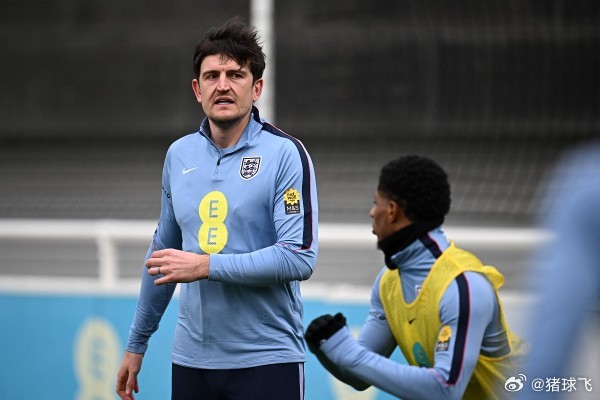 阿莫林离任助马奎尔重返英格兰？曼联中卫坦言：阵式对了本月重返英格兰代表队的哈里·