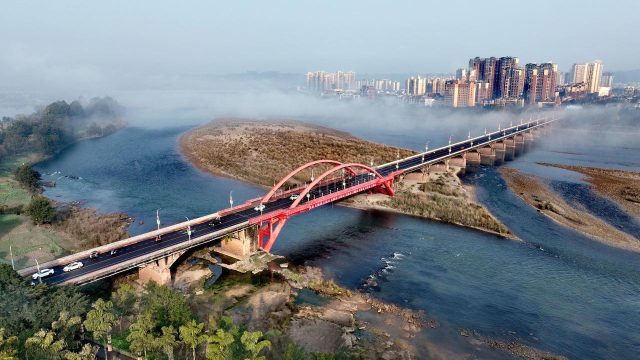 航拍最美家乡风光摄影海市蜃楼无人机拍摄云雾缭绕人间仙境