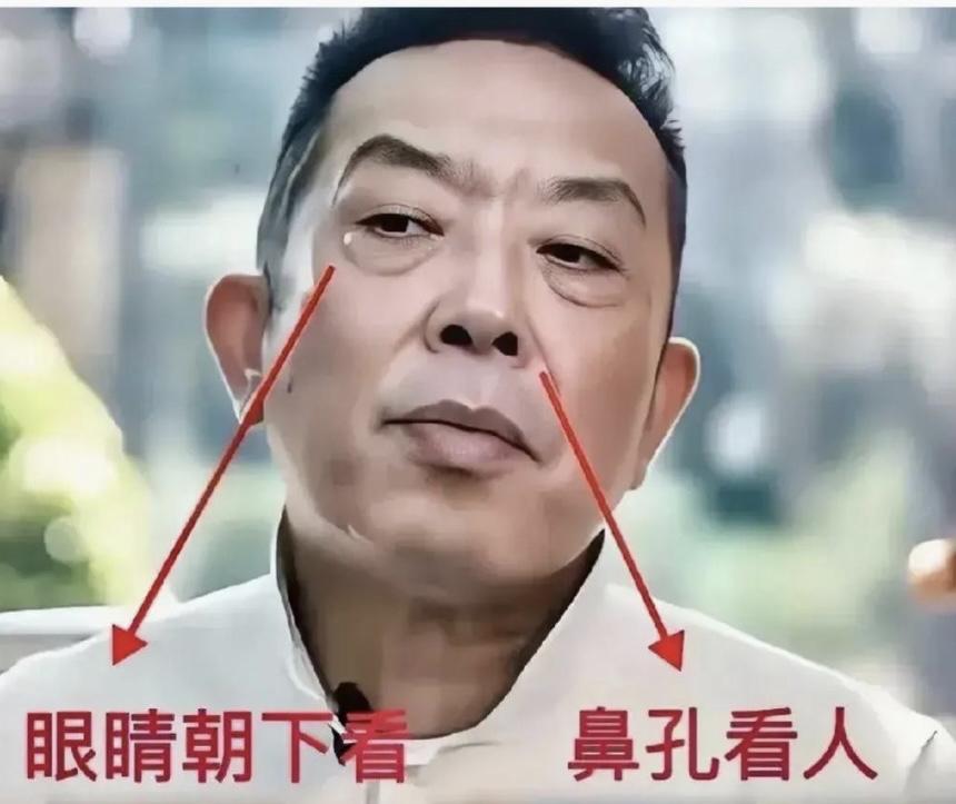 西贝贾国龙还真把简单事搞复杂了。西贝原本就是做西北菜的，特色鲜明，受众也固定。可