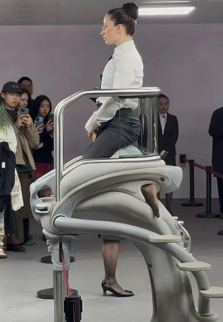 这图看了好多遍，愣是没看懂在干嘛？